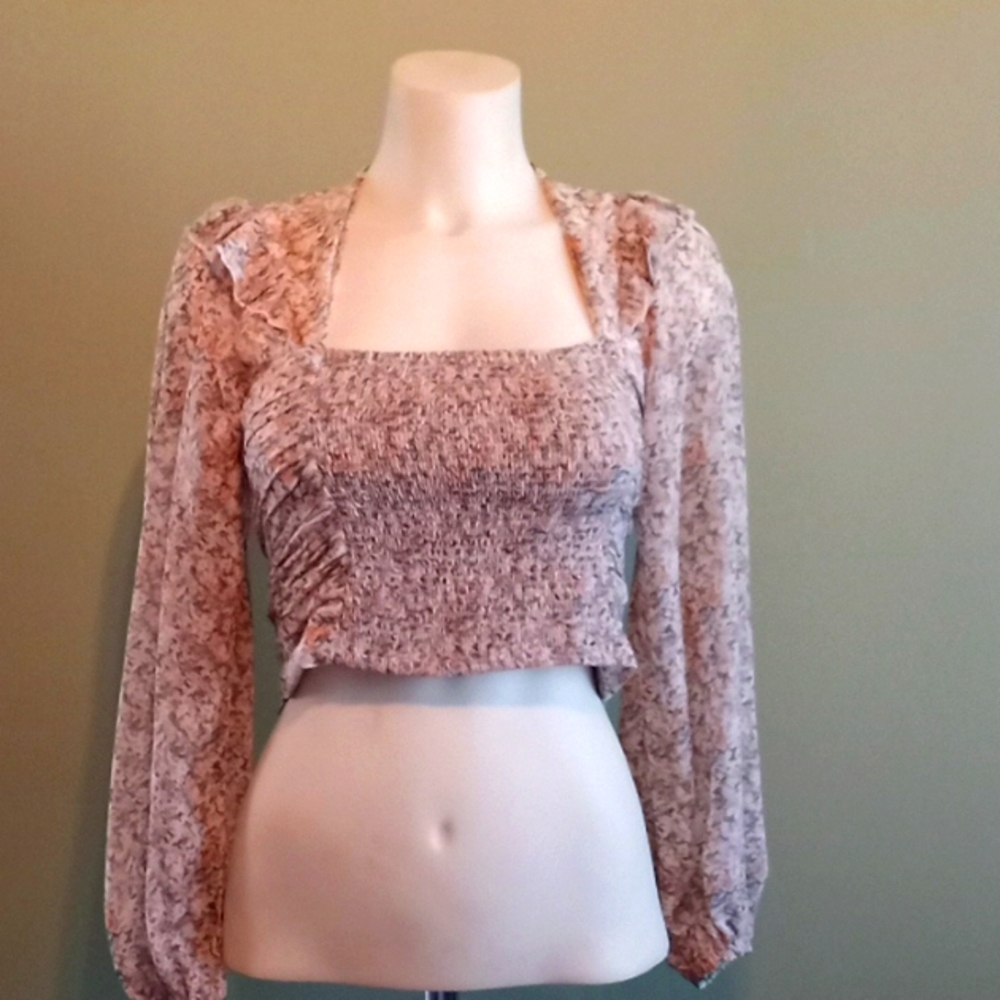 Women's Multi Colored Floral Chiffon Like Material, NWT